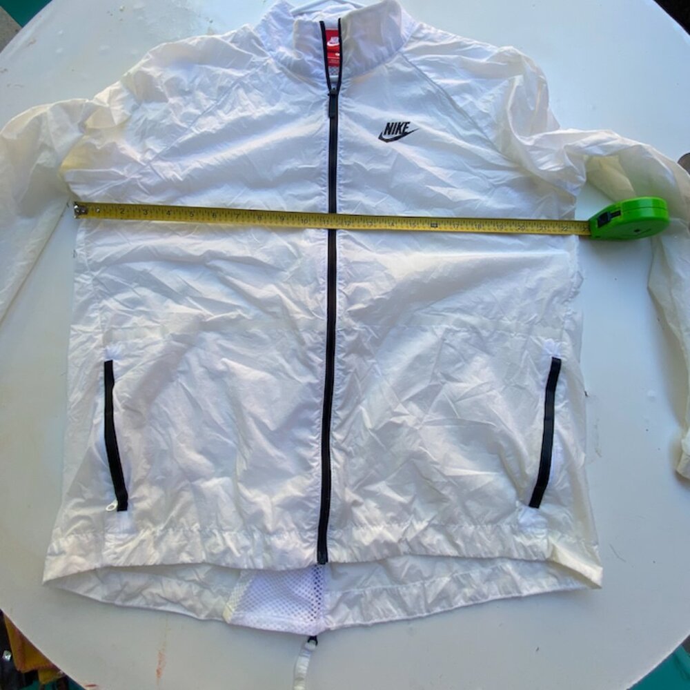 Nike Lightweight Packable Tech Running Jacket - image 5